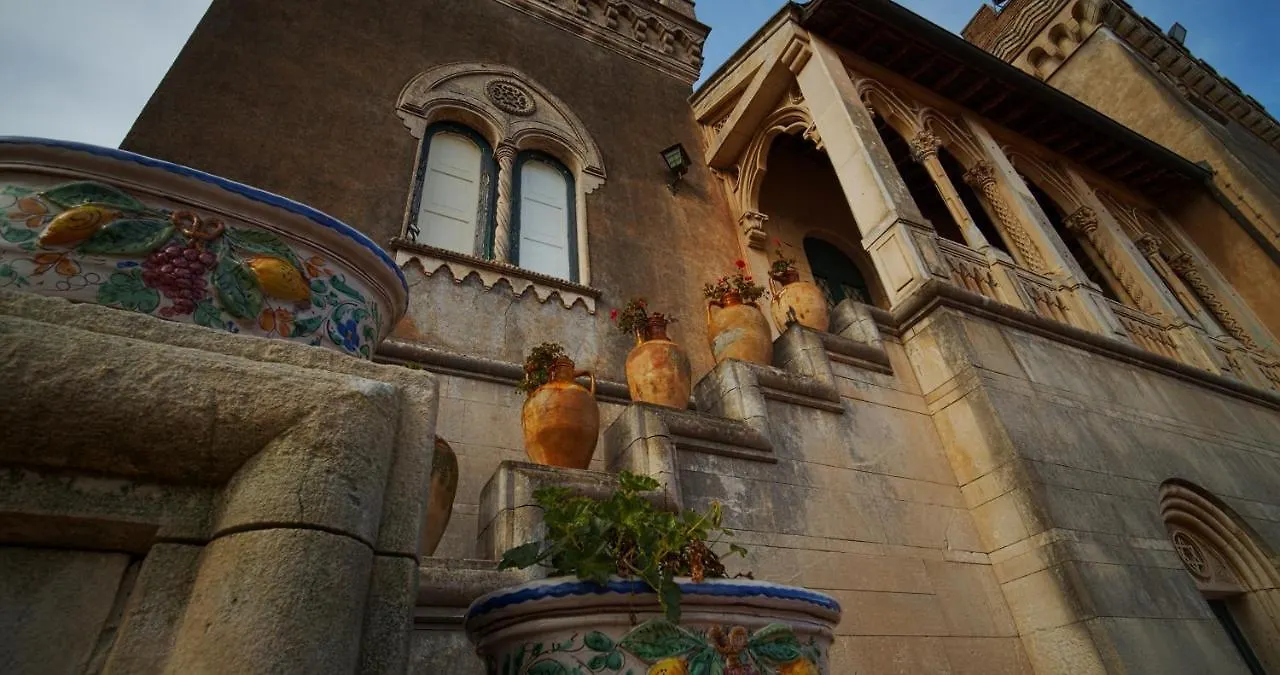 Bed & Breakfast Castello D'Urso Somma B&B Catania
